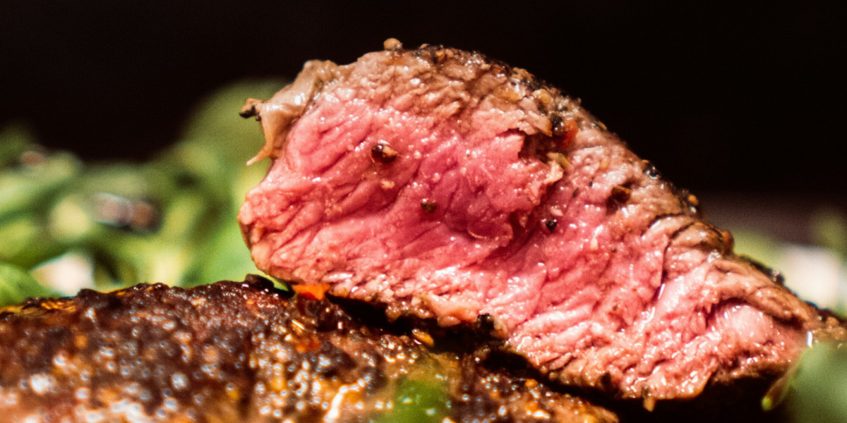 🥩 Donner de la viande crue...