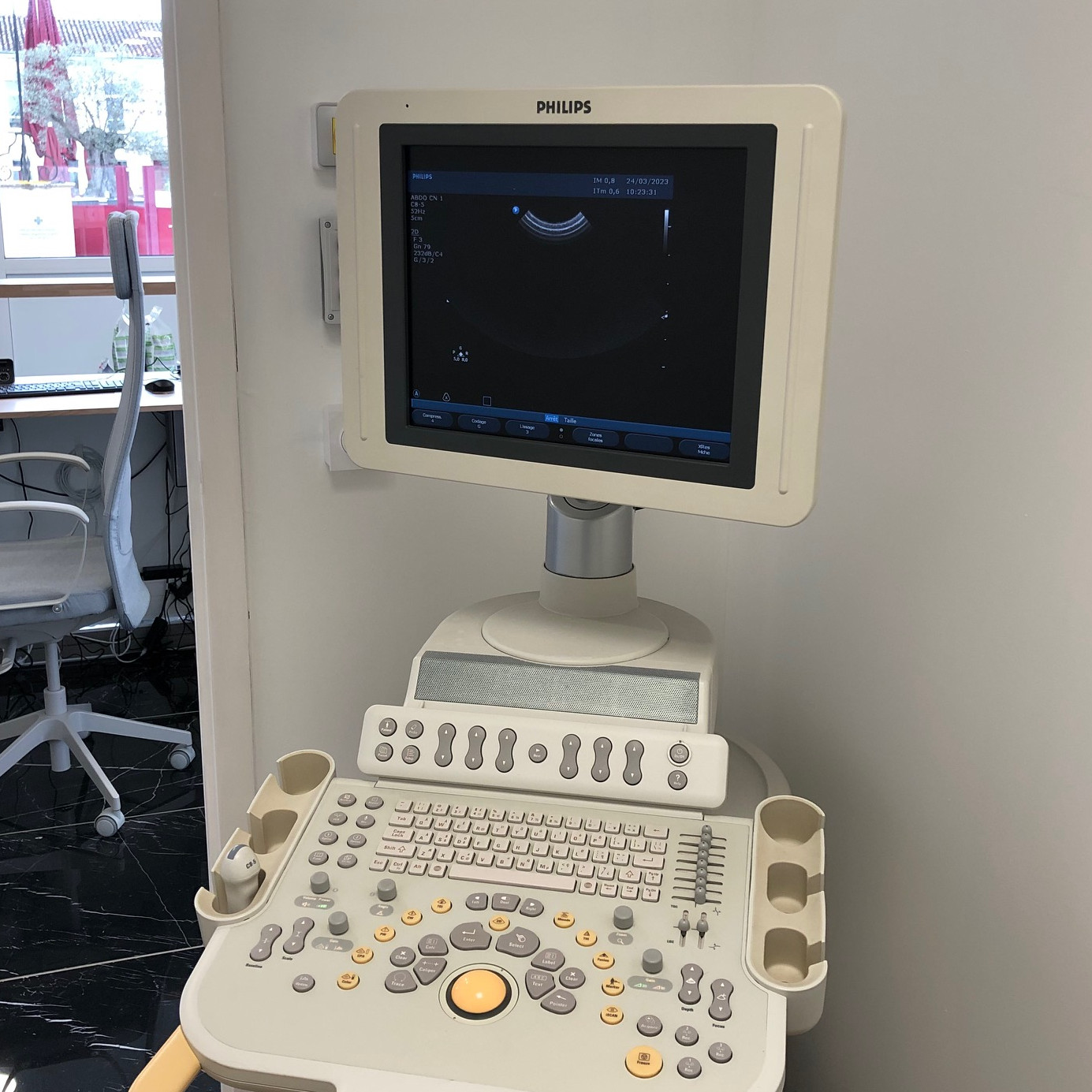 Echographie Clinique vétérinaire des châteaux Margaux Médoc